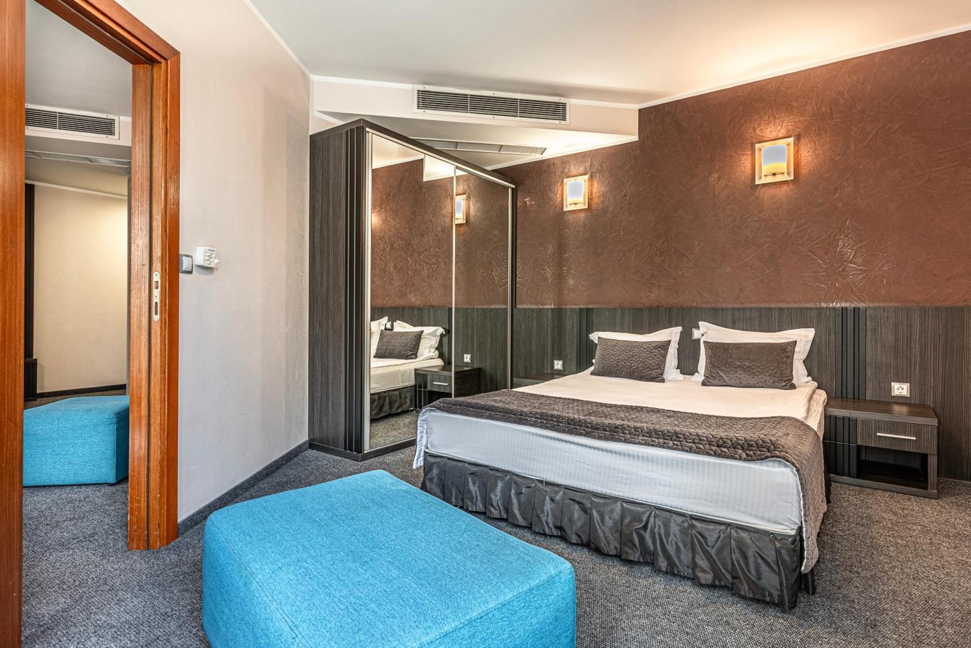 Hotel Noris Plovdiv Exterior photo